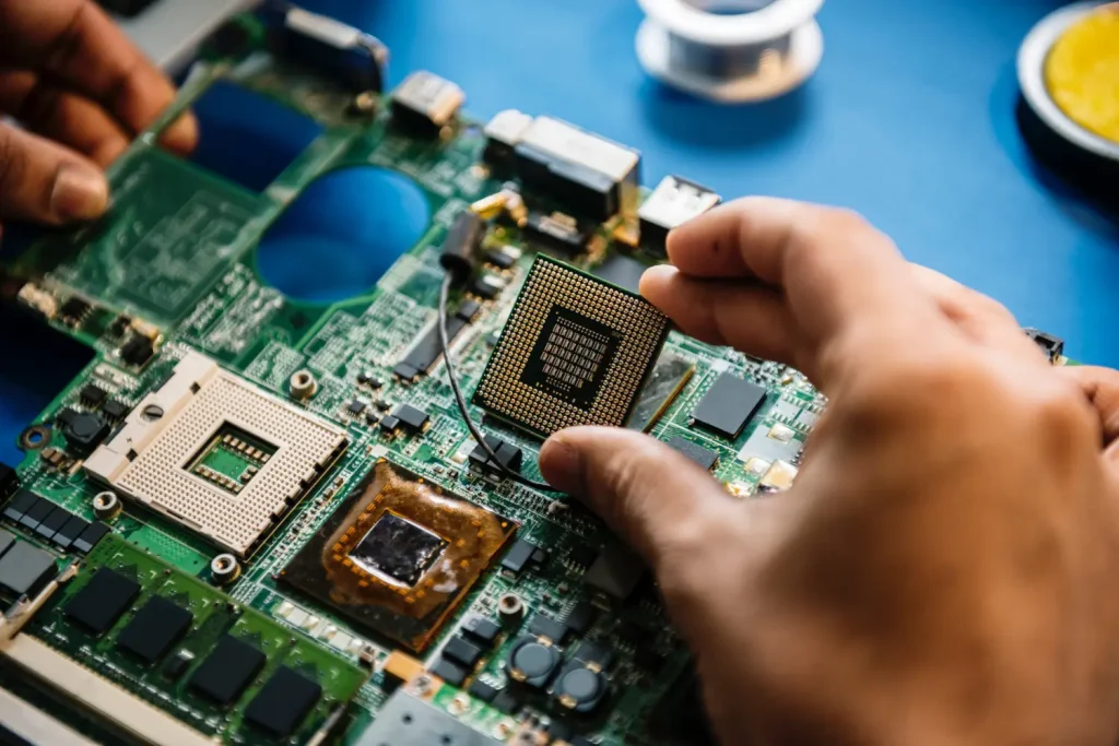 IT Asset Disposition in Chicago: Secure Equipment Recycling